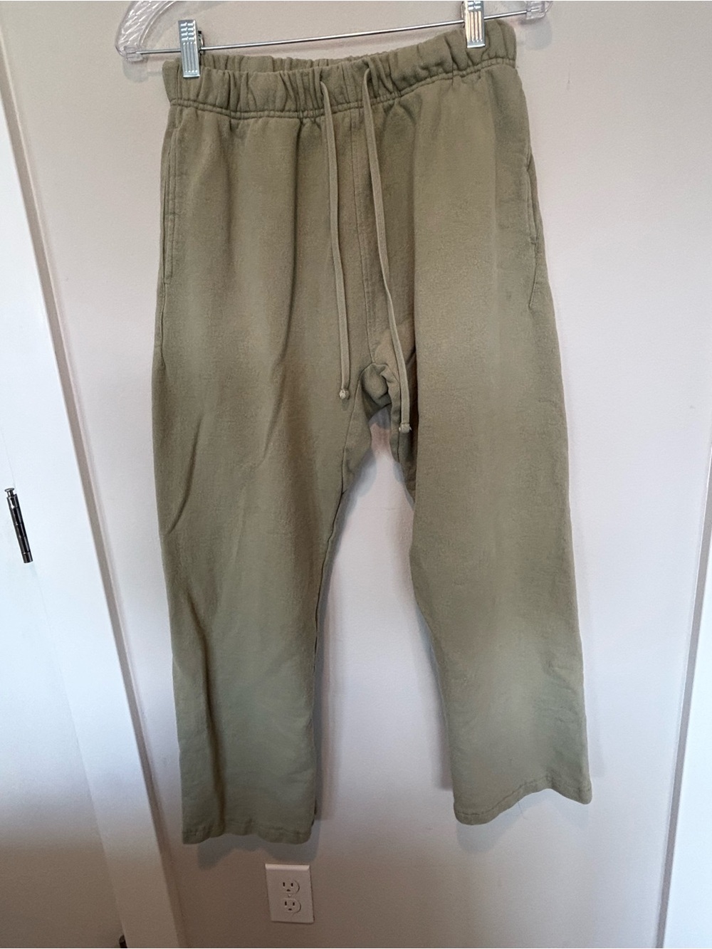 MNML Olive Drawstring Sweatpants